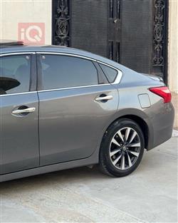 نیسان ئەلتیما